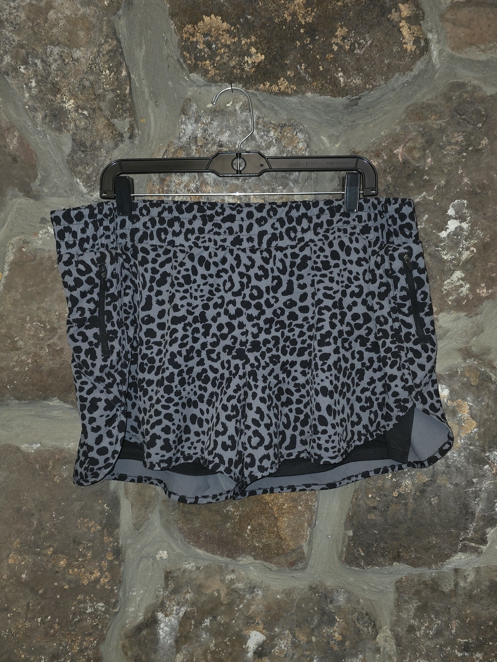 Avia XXL Leopard Print Athletic Shorts Gray Black Activewear Workout Gym Running